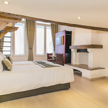 Agora Grand Place 3* Brussel
